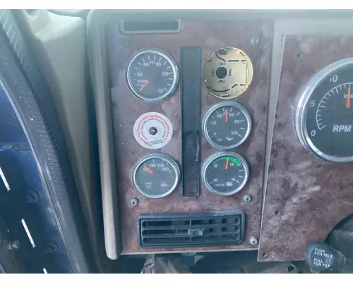 International 9400 Dash Assembly