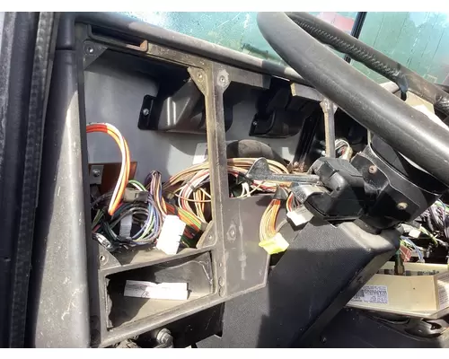 International 9400 Dash Assembly