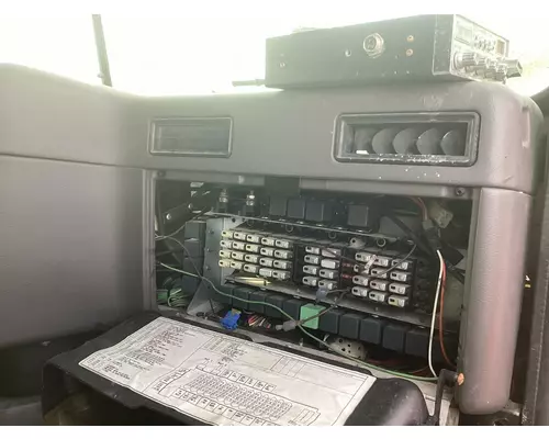 International 9400 Dash Assembly