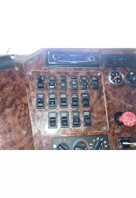 International 9400 Dash Assembly