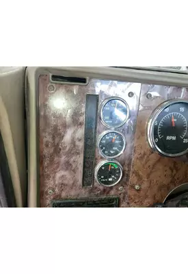 International 9400 Dash Assembly