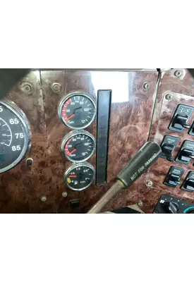 International 9400 Dash Assembly