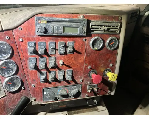 International 9400 Dash Assembly