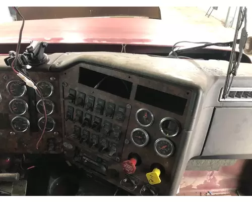 International 9400 Dash Assembly