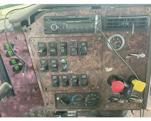 International 9400 Dash Assembly