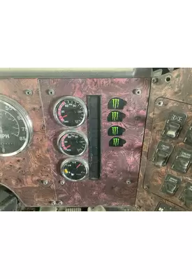 International 9400 Dash Assembly