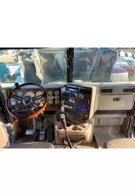 International 9400 Dash Assembly