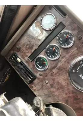 International 9400 Dash Panel