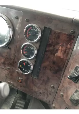 International 9400 Dash Panel