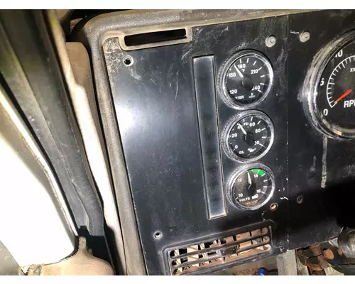 International 9400 Dash Panel