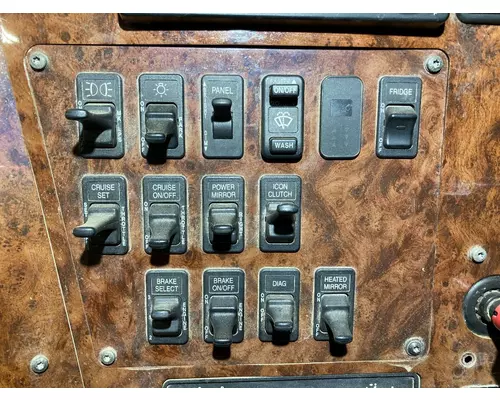 International 9400 Dash Panel