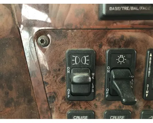 International 9400 Dash Panel