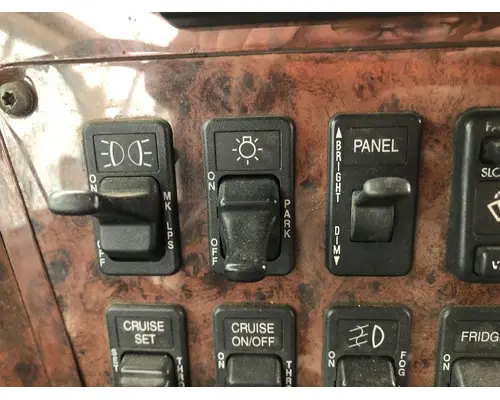 International 9400 Dash Panel