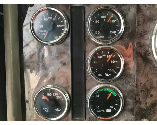 International 9400 Dash Panel