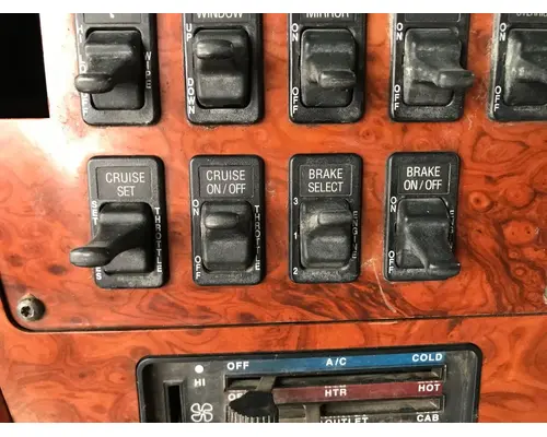 International 9400 Dash Panel