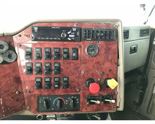Dash Panel International 9400 Vander Haags Inc Cb