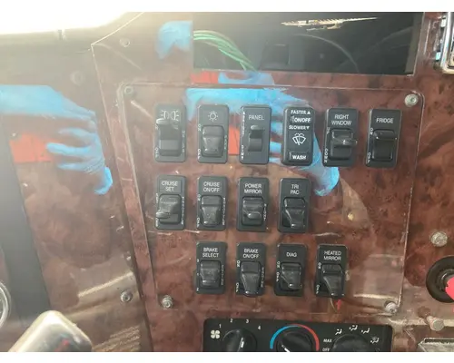 Dash Panel International 9400 Vander Haags Inc KC