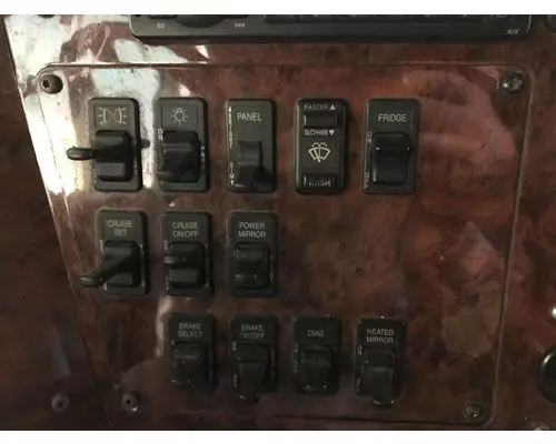 International 9400 Dash Panel