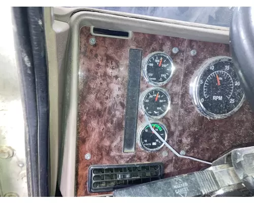 International 9400 Dash Panel