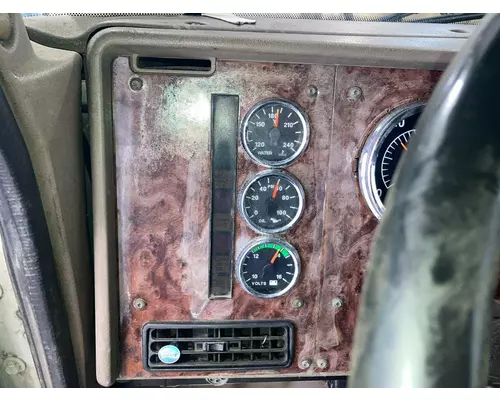 International 9400 Dash Panel