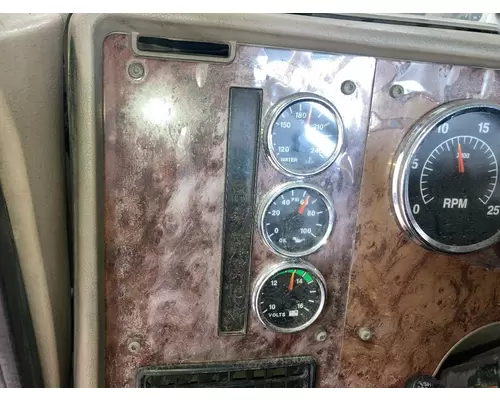 International 9400 Dash Panel