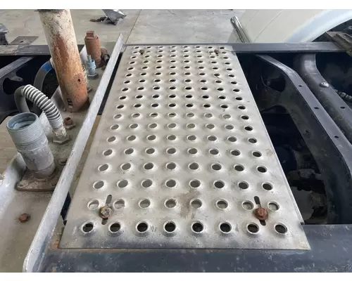 International 9400 Deckplate