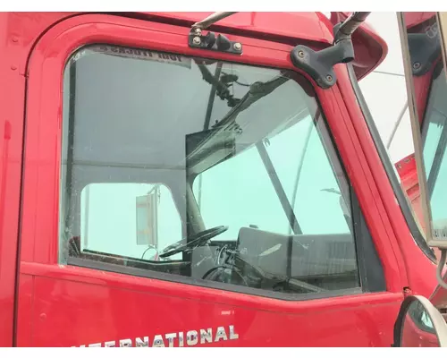 International 9400 Door Glass, Front