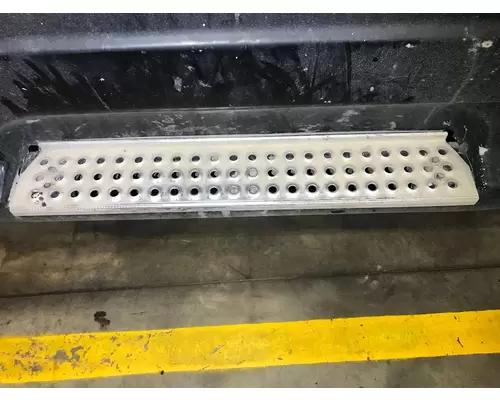 International 9400 Engine Brackets, Misc.
