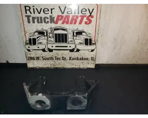 International 9400 Engine Mounts