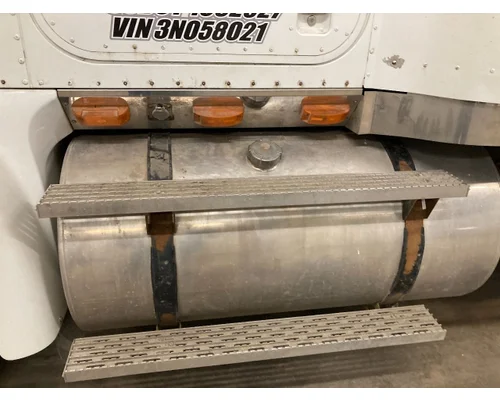 International 9400 Fuel Tank Strap