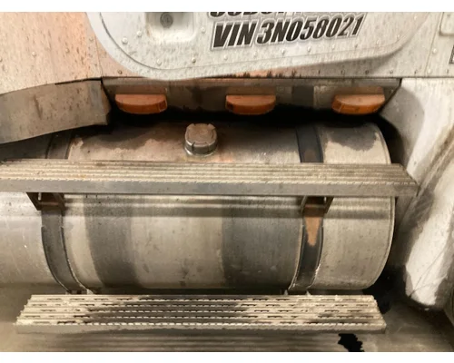 International 9400 Fuel Tank Strap