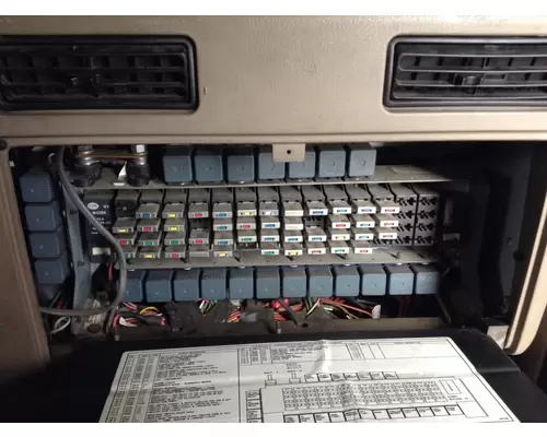International 9400 Fuse Box