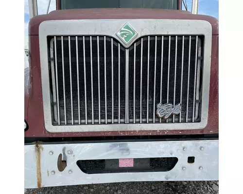 Grille INTERNATIONAL 9400 Custom Truck One Source