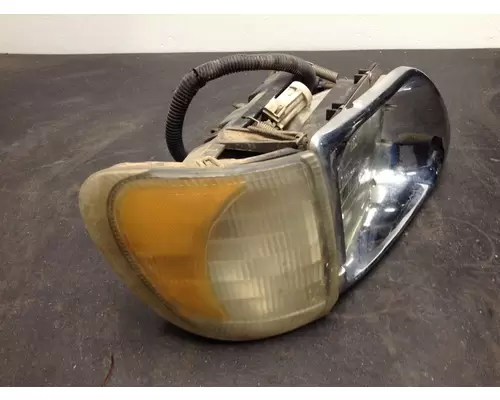 International 9400 Headlamp Assembly