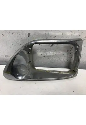 International 9400 Headlamp Assembly