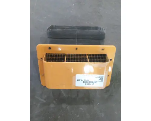 Hood Hinge INTERNATIONAL 9400 LKQ Thompson Motors - Wykoff