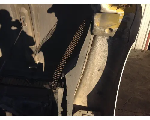 International 9400 Hood