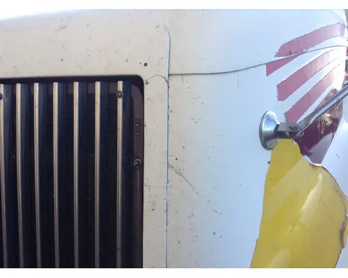 International 9400 Hood