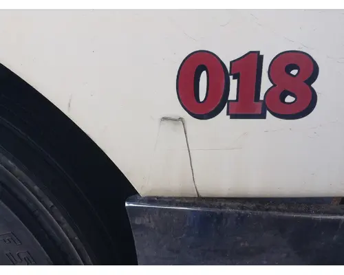 International 9400 Hood