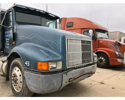 International 9400 Hood