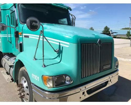 International 9400 Hood