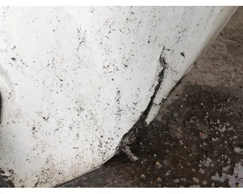 International 9400 Hood