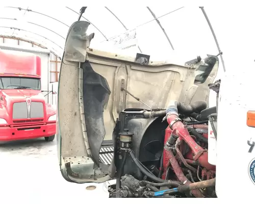 International 9400 Hood