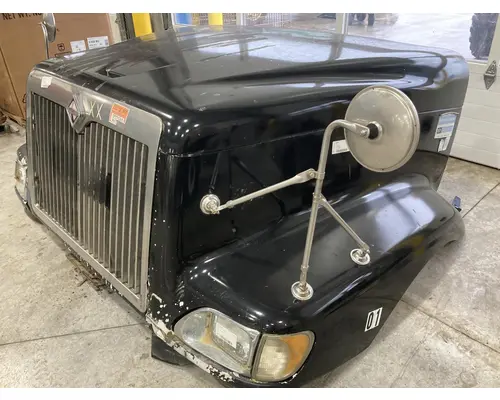 International 9400 Hood