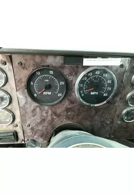 International 9400 Instrument Cluster