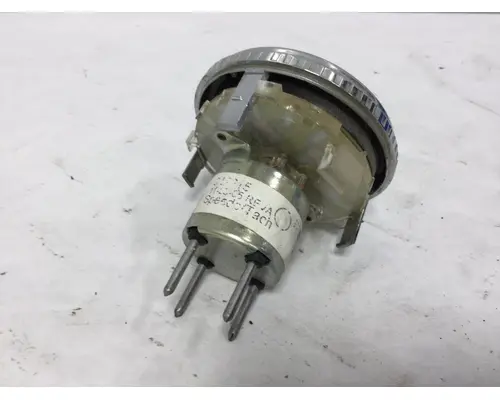 International 9400 Instrument Cluster
