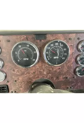 International 9400 Instrument Cluster