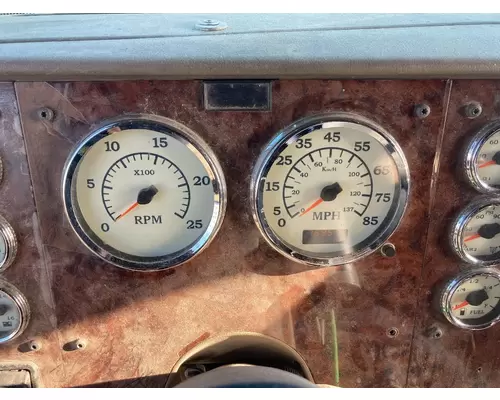 International 9400 Instrument Cluster
