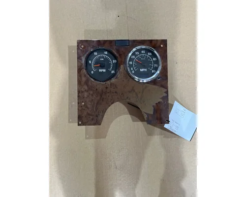 International 9400 Instrument Cluster