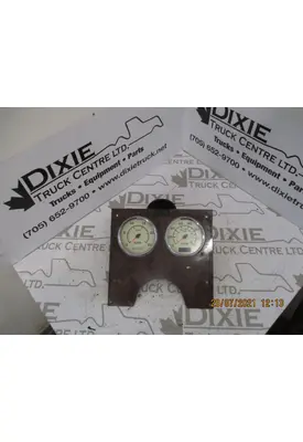 International 9400 Instrument Cluster